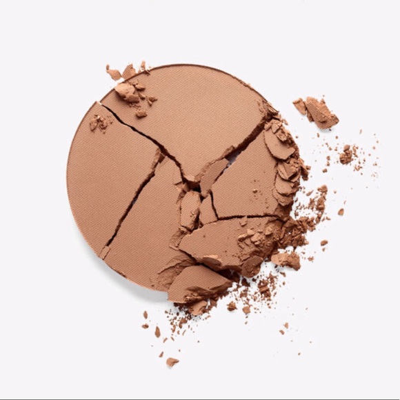 🌿TARTE Amazonian clay matte bronzer + Mascara 🌿 - Picture 6 of 12